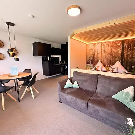 Falkenloft Im Allgaeu - Sonnenterrasse Mit Markise, Wlan, Self Check-in, Gratis Parken, Tolle Lage, Koenigscard * Nesselwang