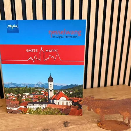 Falkenloft Im Allgaeu - Sonnenterrasse Mit Markise, Wlan, Self Check-in, Gratis Parken, Tolle Lage, Koenigscard Nesselwang